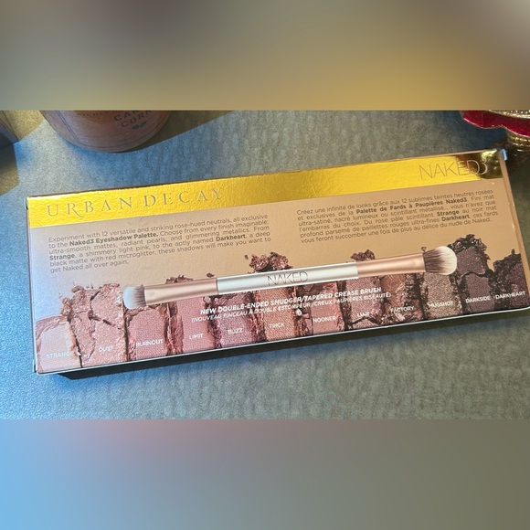 Urban Decay Naked 3 - Picture 5 of 6